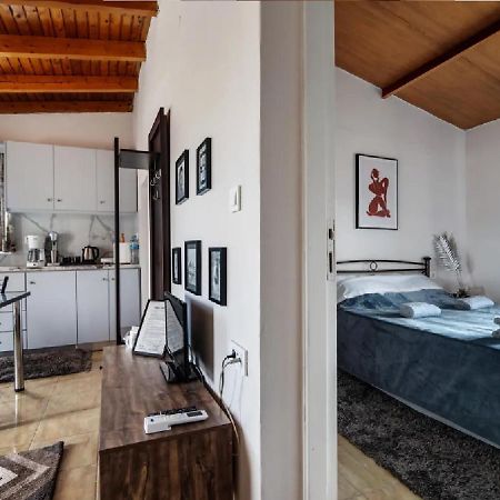 Angela Apartment Dalamanara Екстериор снимка