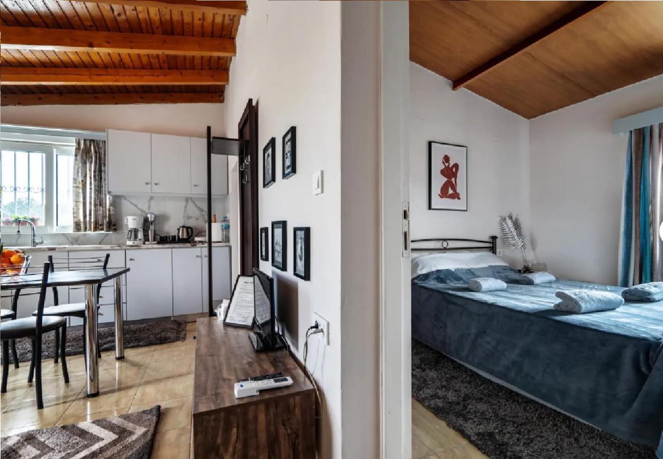 Angela Apartment Dalamanara Екстериор снимка